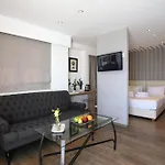 Elite Hotel