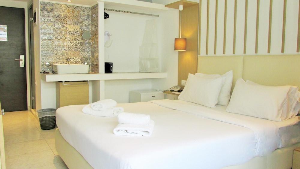 Elite Hotell Rhodes City